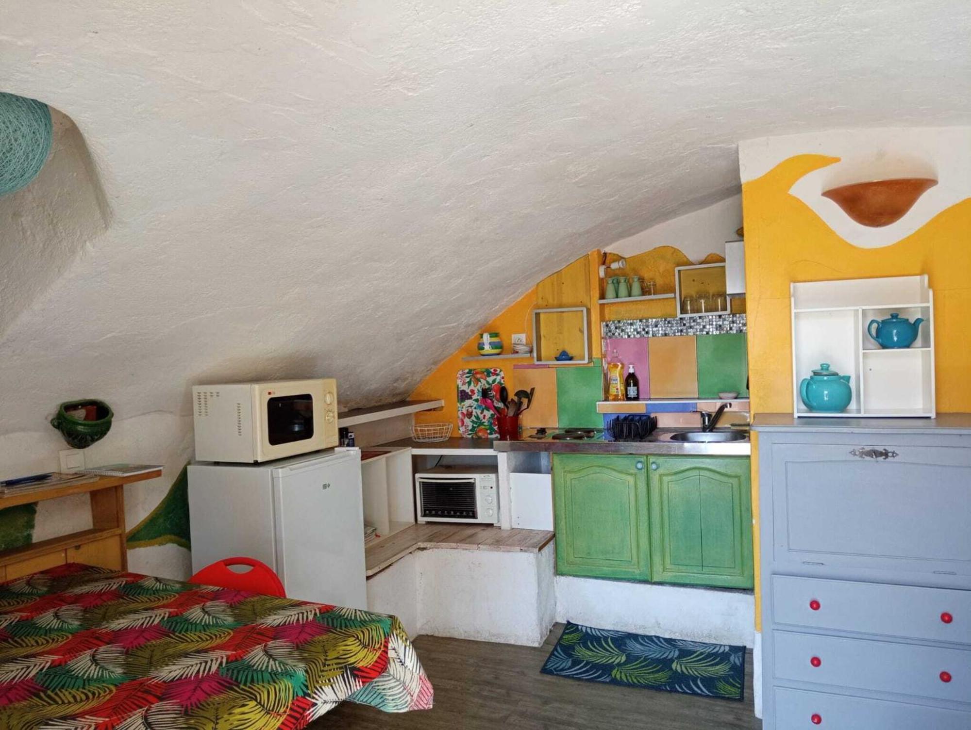 Gites Des Esselards Yzeron Room photo